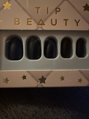 Matte Black Press-On Nails